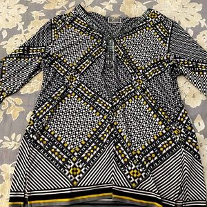 Like new!! JM collection blouse/tunic